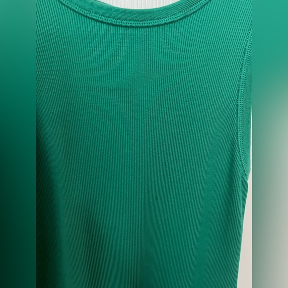 Universal Thread Green Sleeveless Dress With Slit - Picture 2 of 5